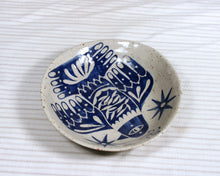 Load image into Gallery viewer, BLUE BIRD / PLATE